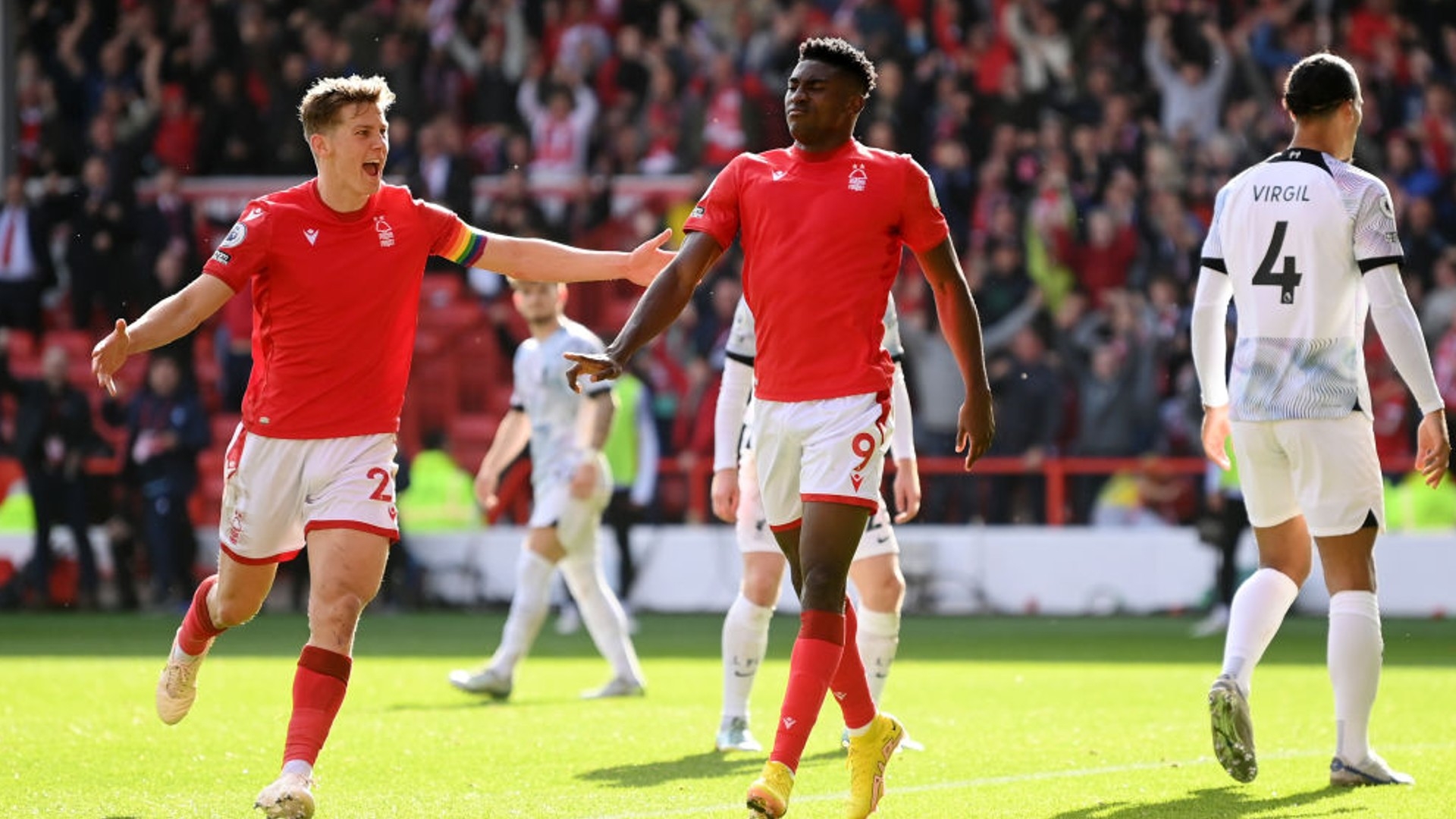 贝纳蒂亚与 贝纳蒂亚与